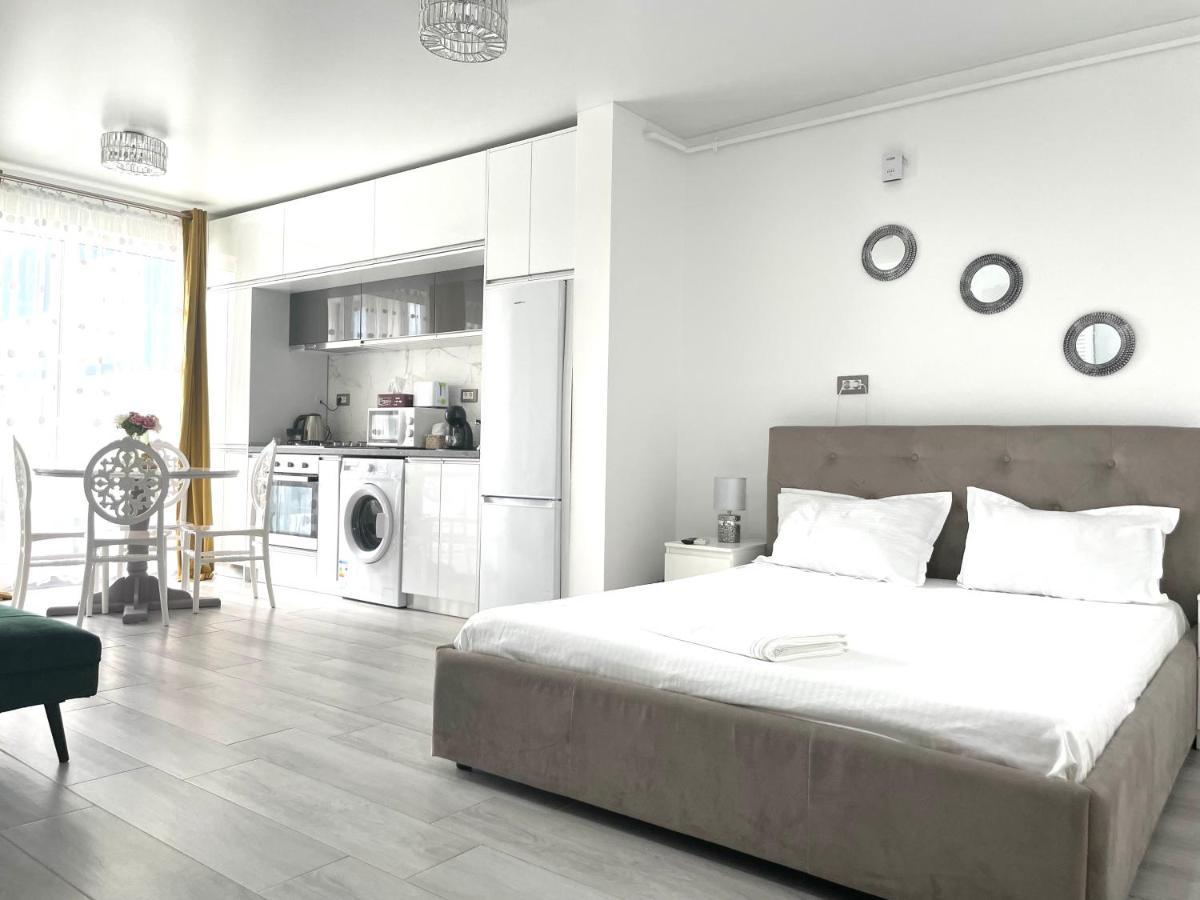 Apartament Dominic 2 Beds 1 Sofa Parking Pool Apartament By Alezzi Nord10 Năvodari Zewnętrze zdjęcie