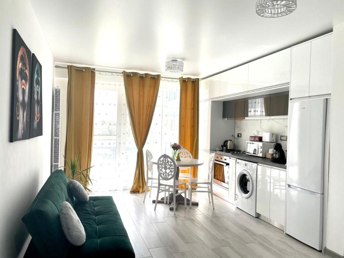 Apartament Dominic 2 Beds 1 Sofa Parking Pool Apartament By Alezzi Nord10 Năvodari Zewnętrze zdjęcie
