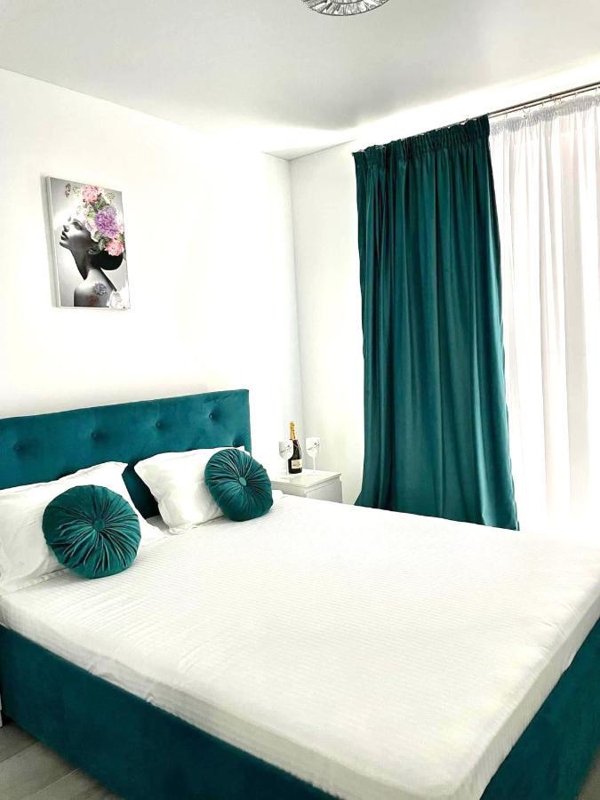 Apartament Dominic 2 Beds 1 Sofa Parking Pool Apartament By Alezzi Nord10 Năvodari Zewnętrze zdjęcie